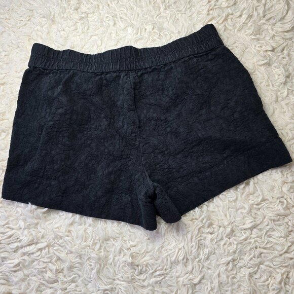 J. Crew  Black Slip On Textured Brocade Shorts, Size 4 - Picture 6 of 7
